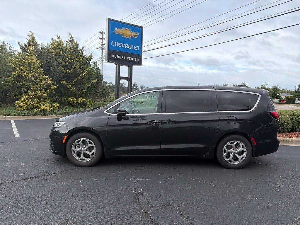 2024 CHRYSLER Pacifica