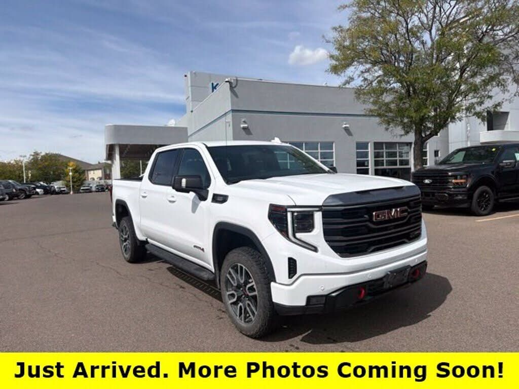 2024 GMC Sierra
