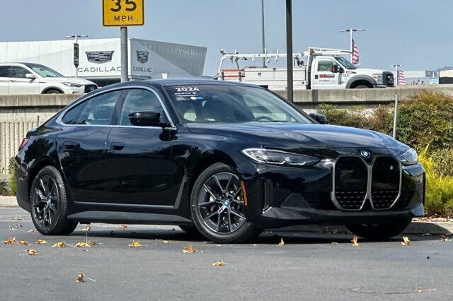 2024 BMW i4