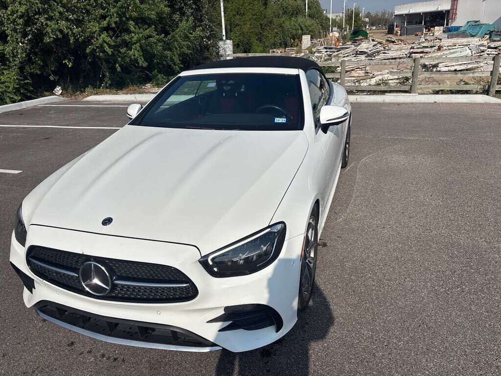 2021 MERCEDES-BENZ E-Class