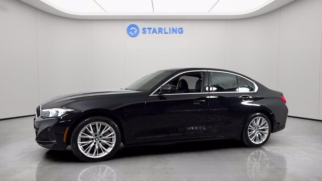 2024 BMW 330e
