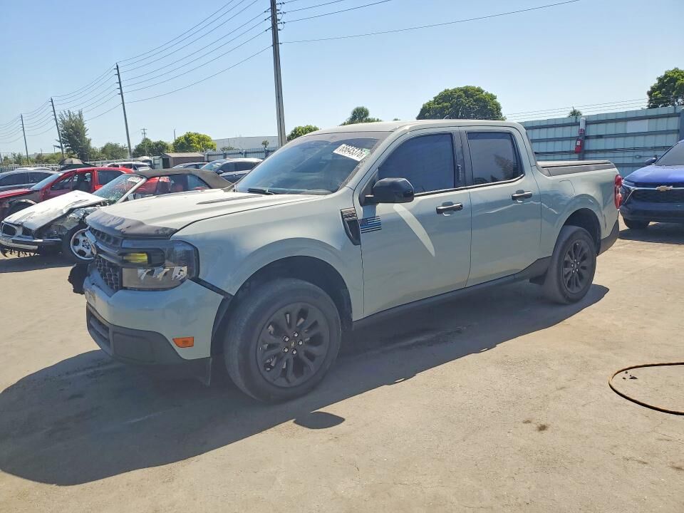 2023 FORD Maverick