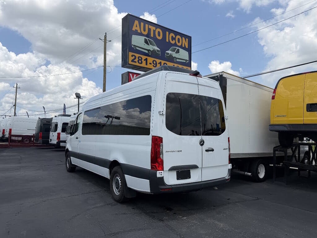 2025 Mercedes-Benz Sprinter