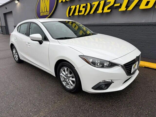 2015 MAZDA Mazda3