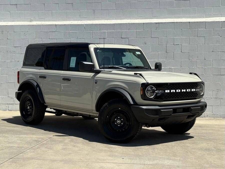 2026 FORD Bronco