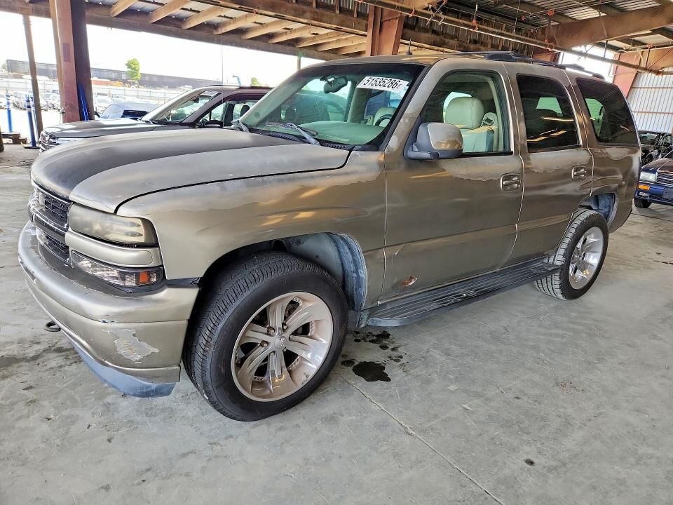 2004 CHEVROLET Tahoe