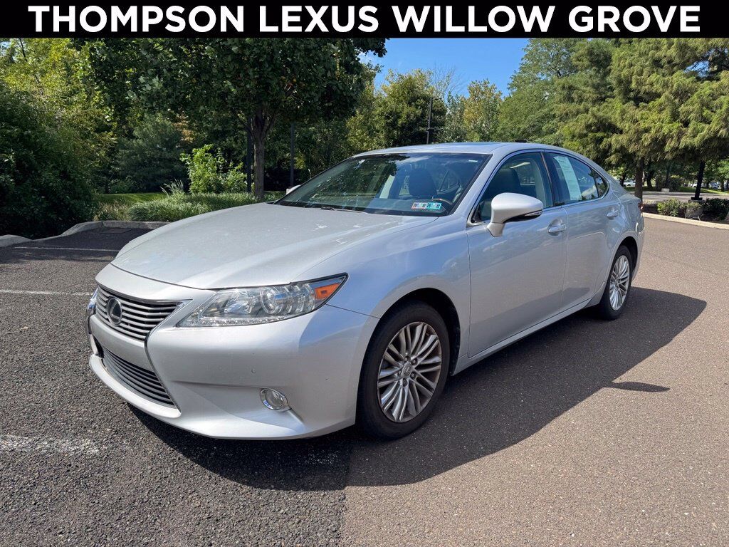 2013 LEXUS ES