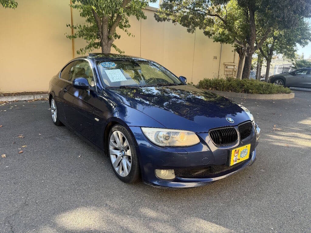 2011 BMW 3 Series