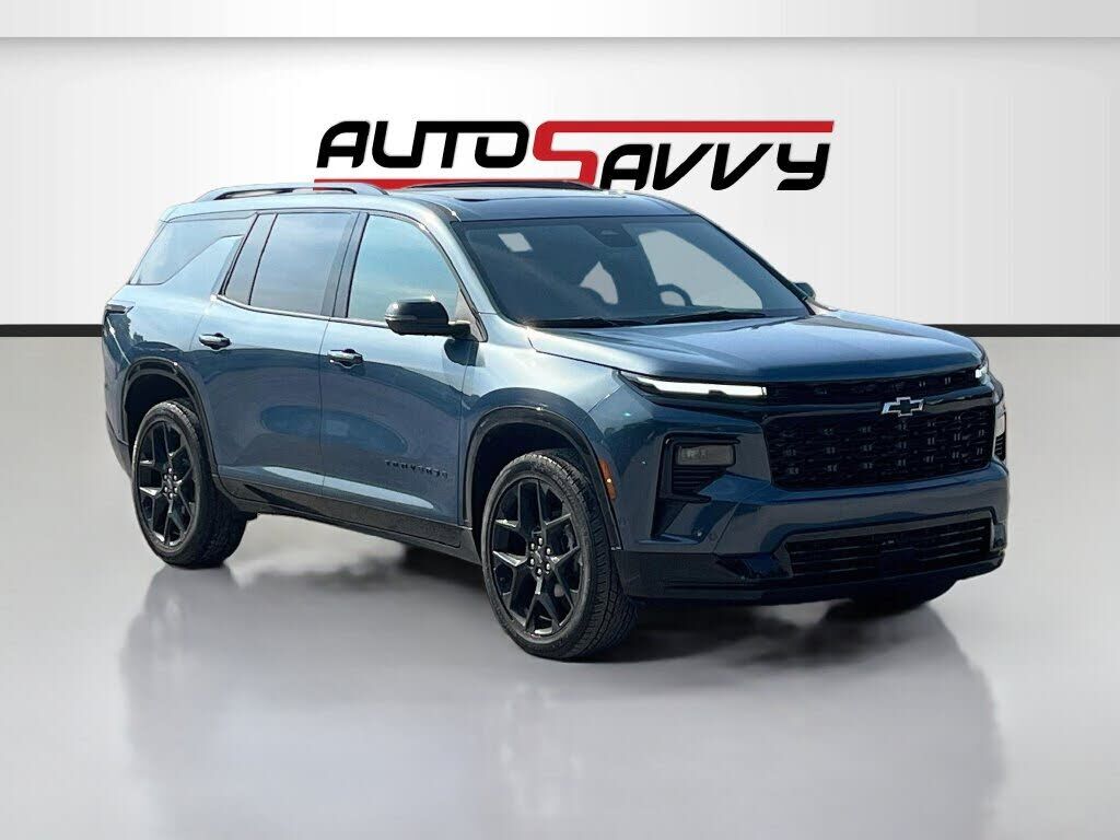 2024 CHEVROLET Traverse
