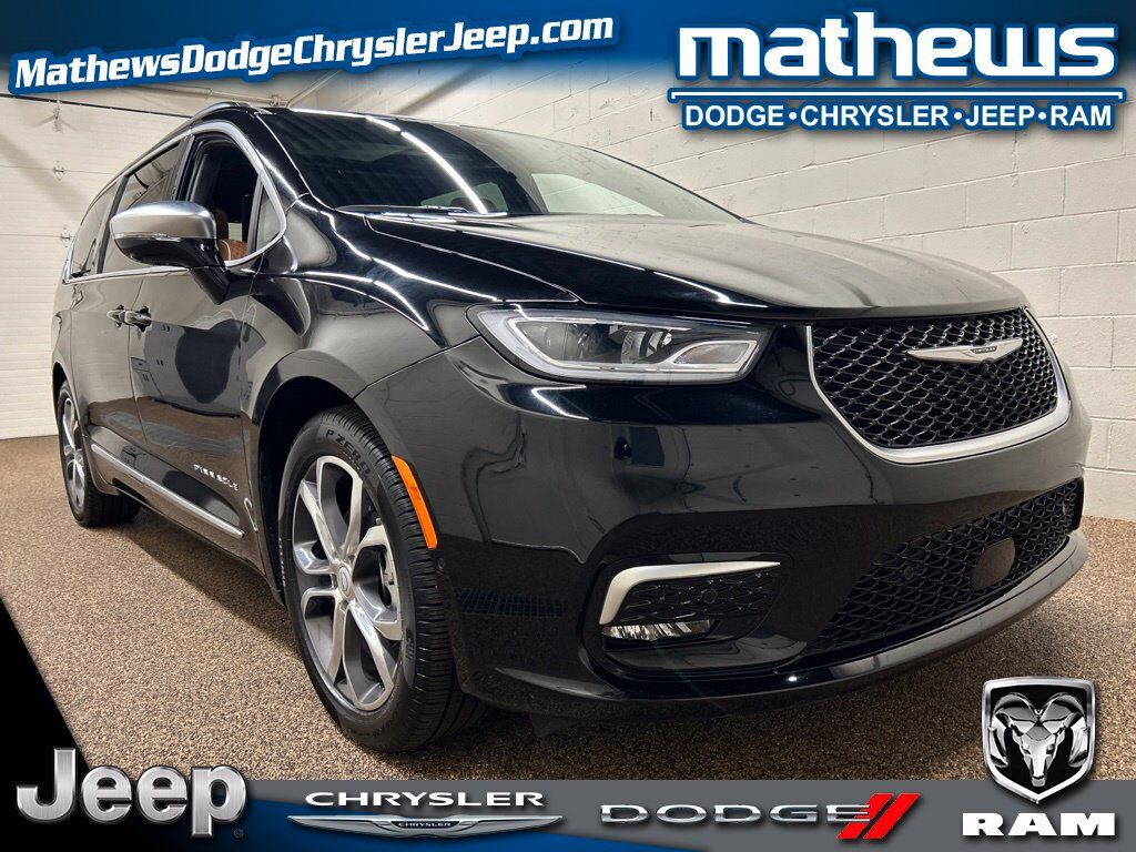2025 CHRYSLER Pacifica