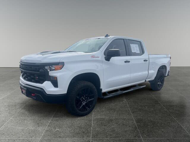 2025 CHEVROLET Silverado