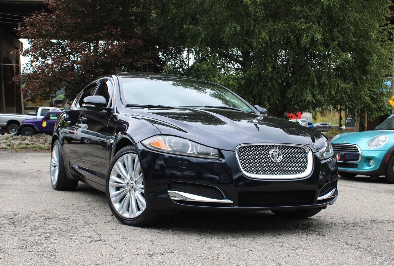 2012 JAGUAR XF