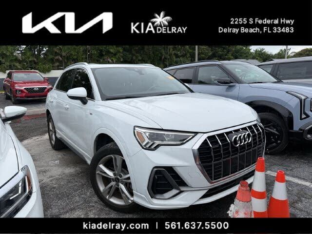 2022 AUDI Q3