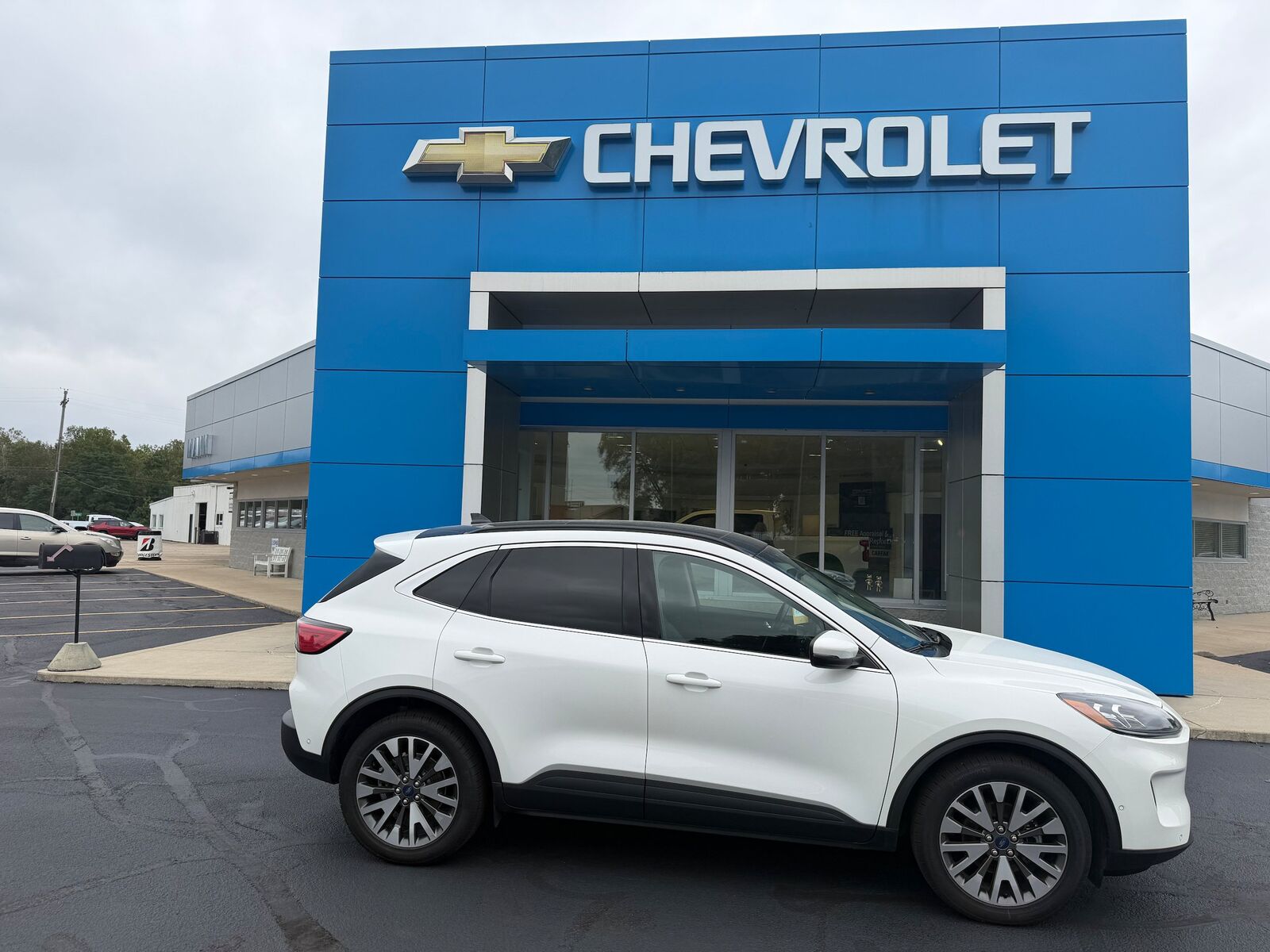 2020 FORD Escape