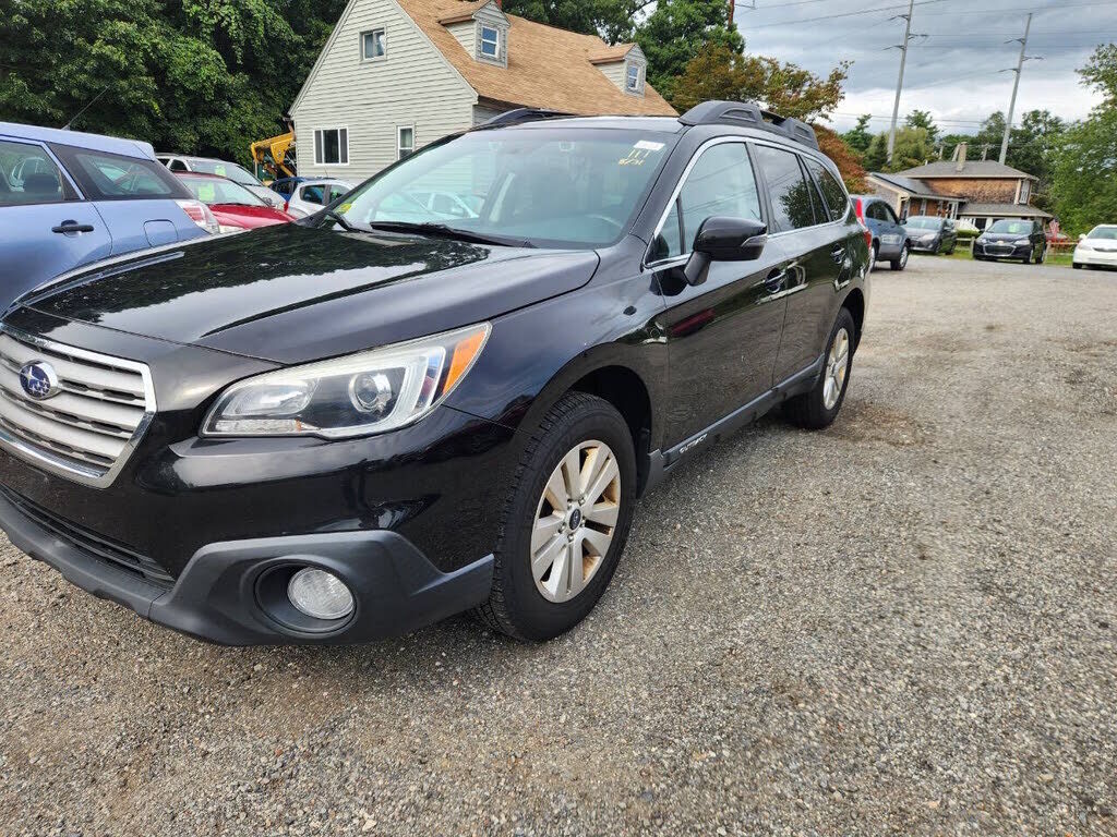 2016 SUBARU Outback