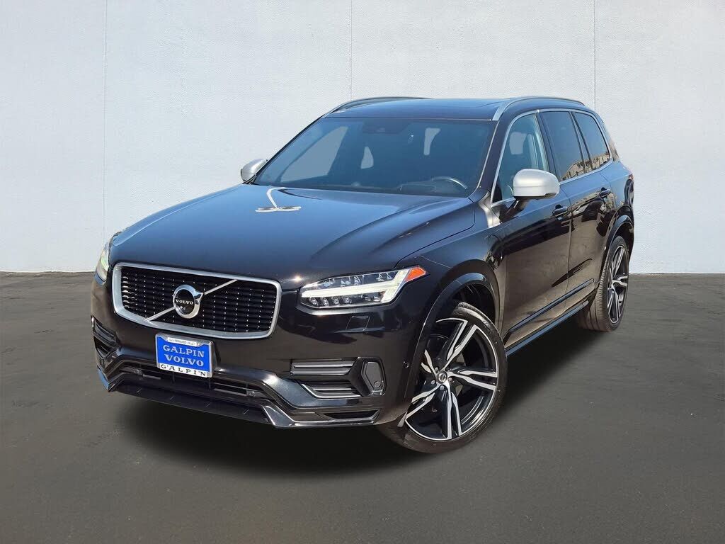 2019 VOLVO XC90