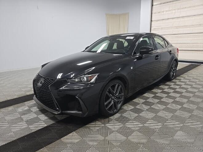 2017 LEXUS IS