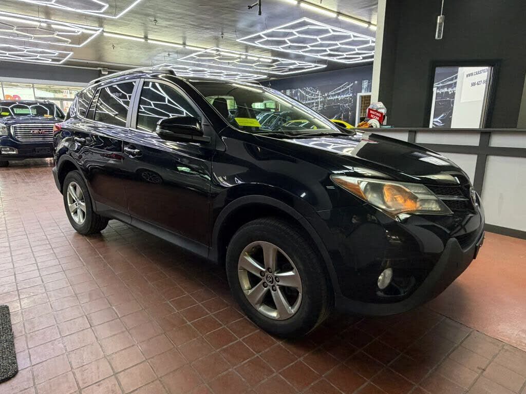 2015 TOYOTA RAV4