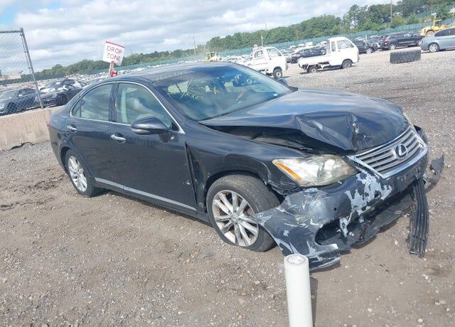 2010 LEXUS ES