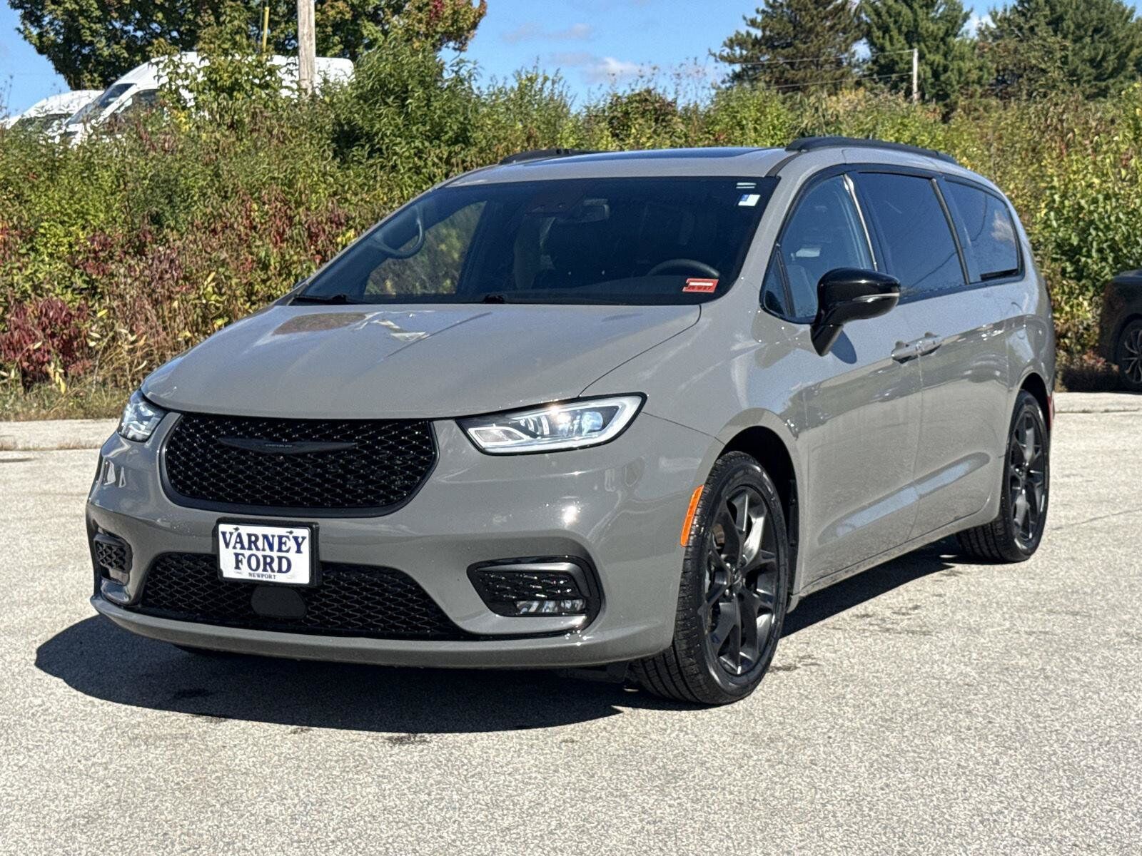 2025 CHRYSLER Pacifica
