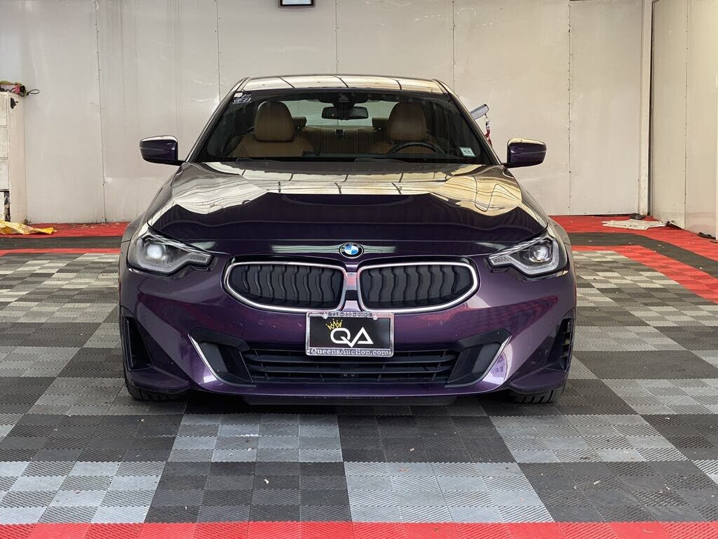 2023 BMW 230i