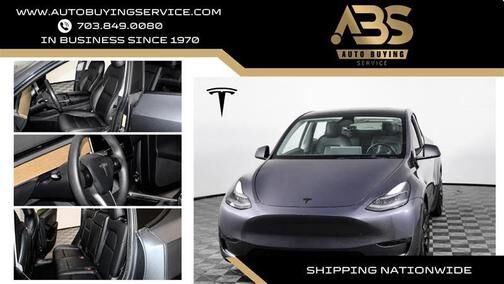2022 TESLA Model Y