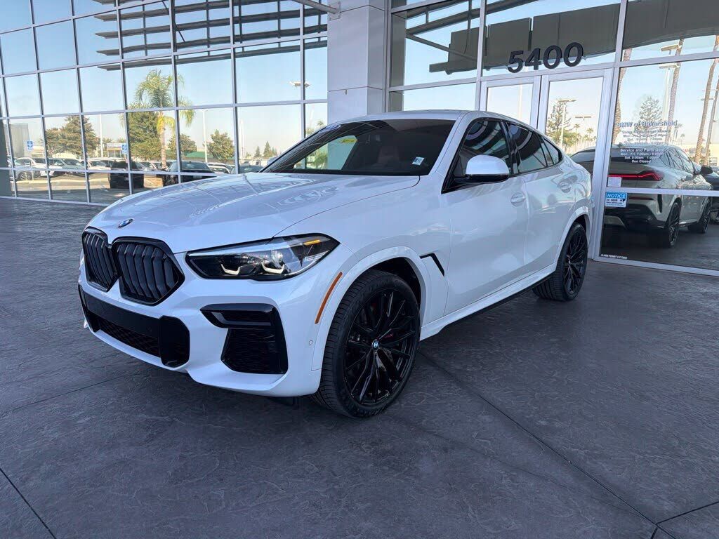 2022 BMW X6