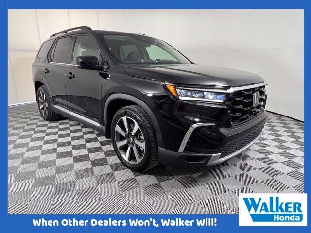 2023 HONDA Pilot