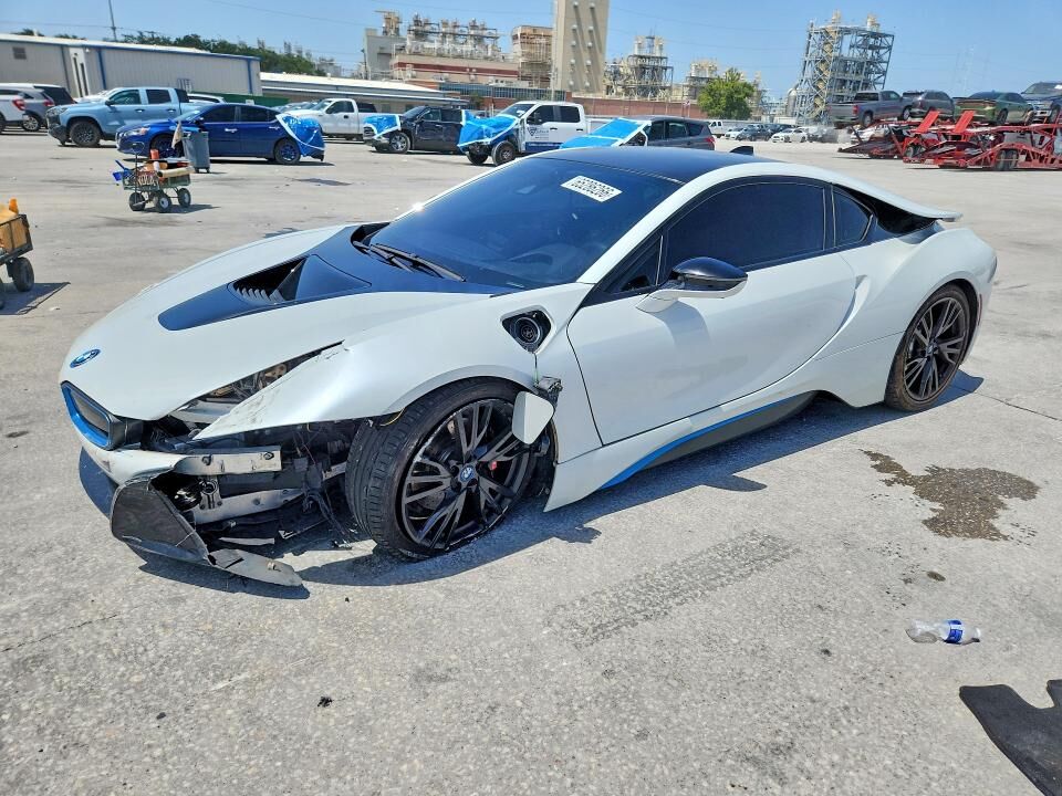 2016 BMW i8
