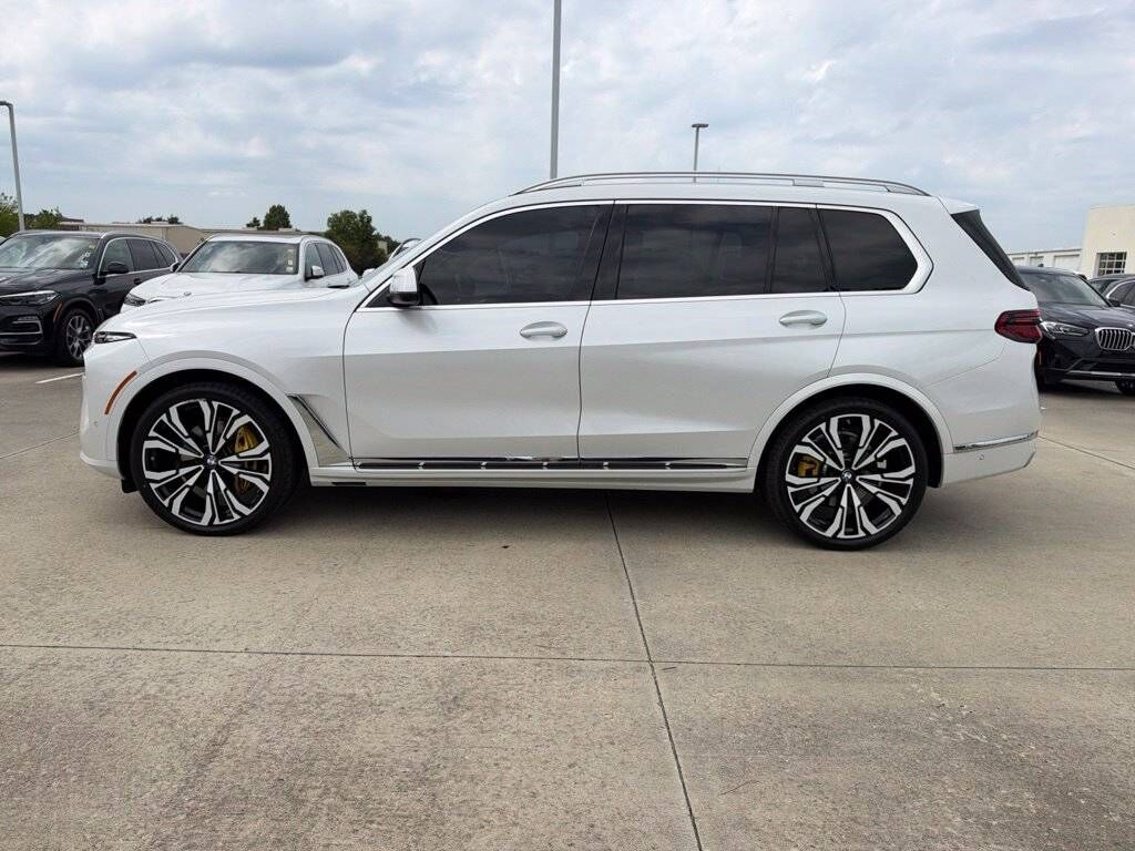 2024 BMW X7