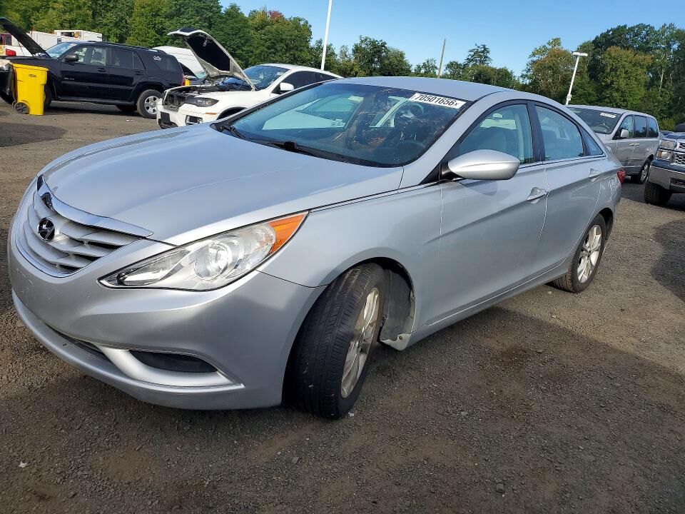 2011 HYUNDAI Sonata