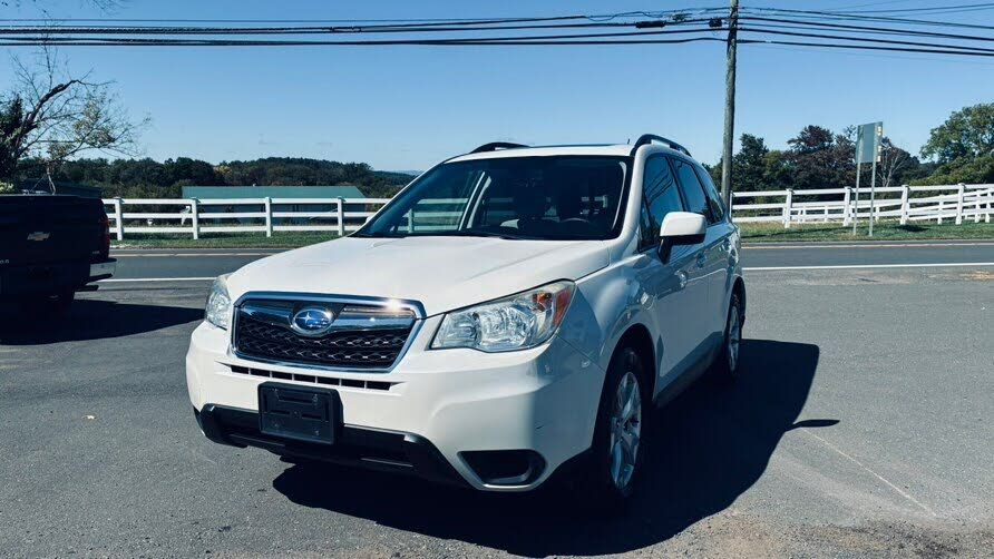 2015 SUBARU Forester
