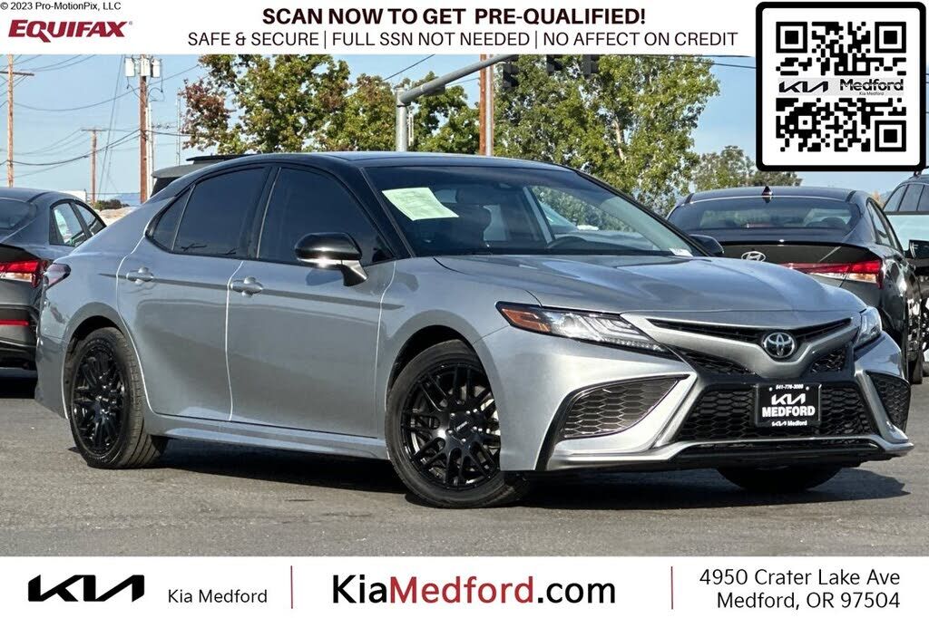 2021 TOYOTA Camry