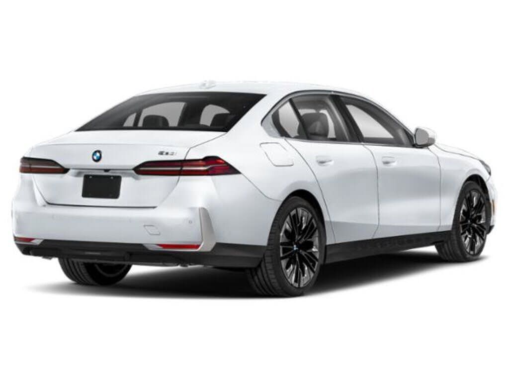2024 BMW 530i