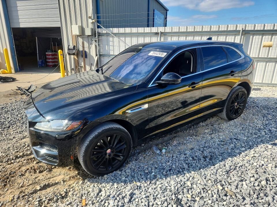 2019 JAGUAR F-Pace