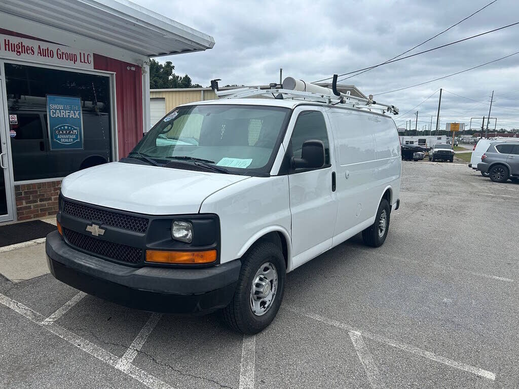 2013 CHEVROLET Express