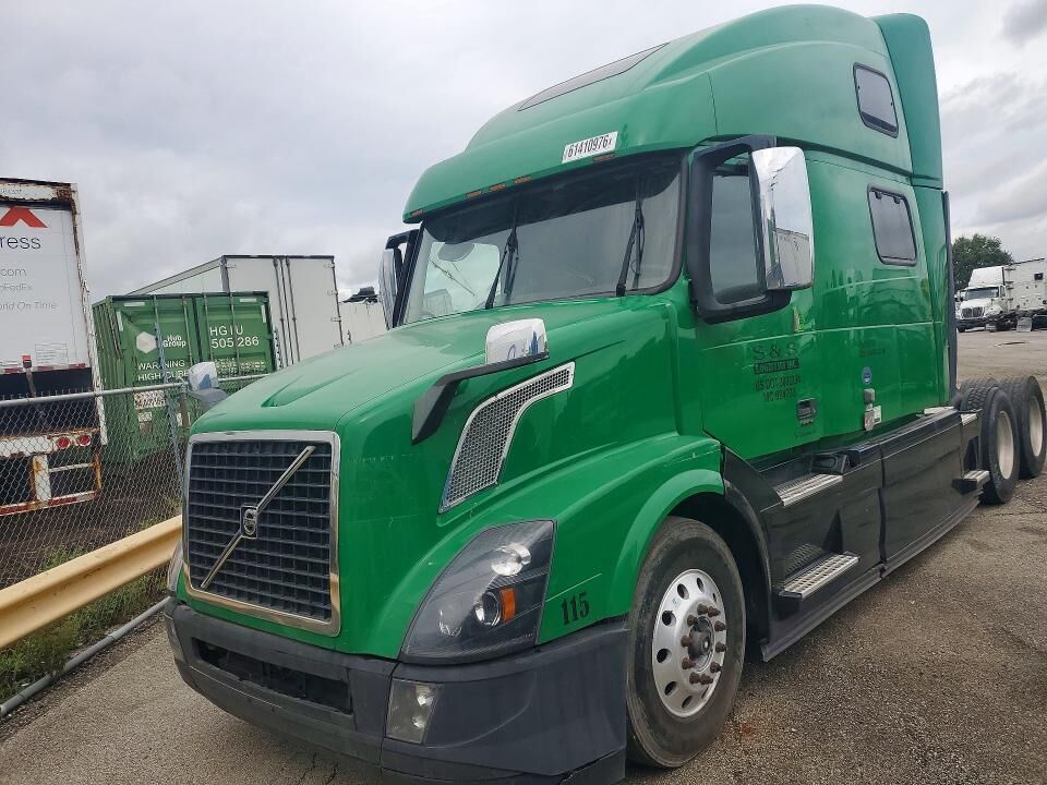 2018 VOLVO TRUCK VNL