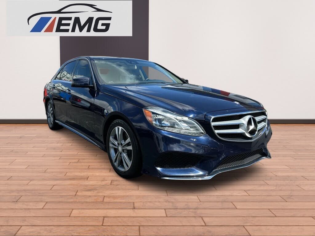 2015 MERCEDES-BENZ E-Class