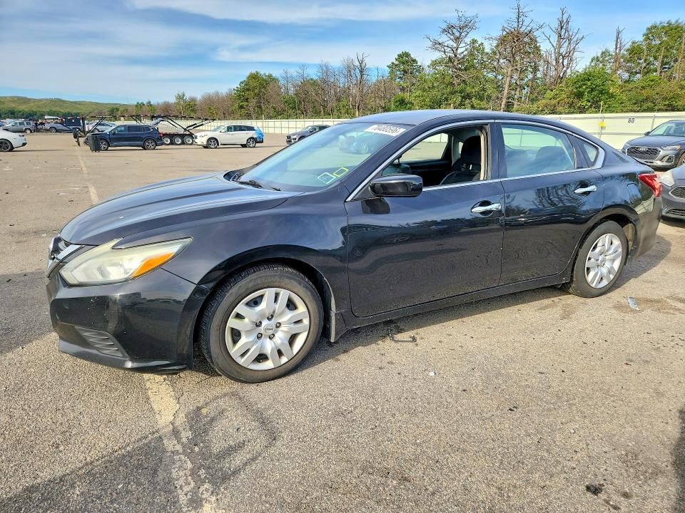 2017 NISSAN Altima