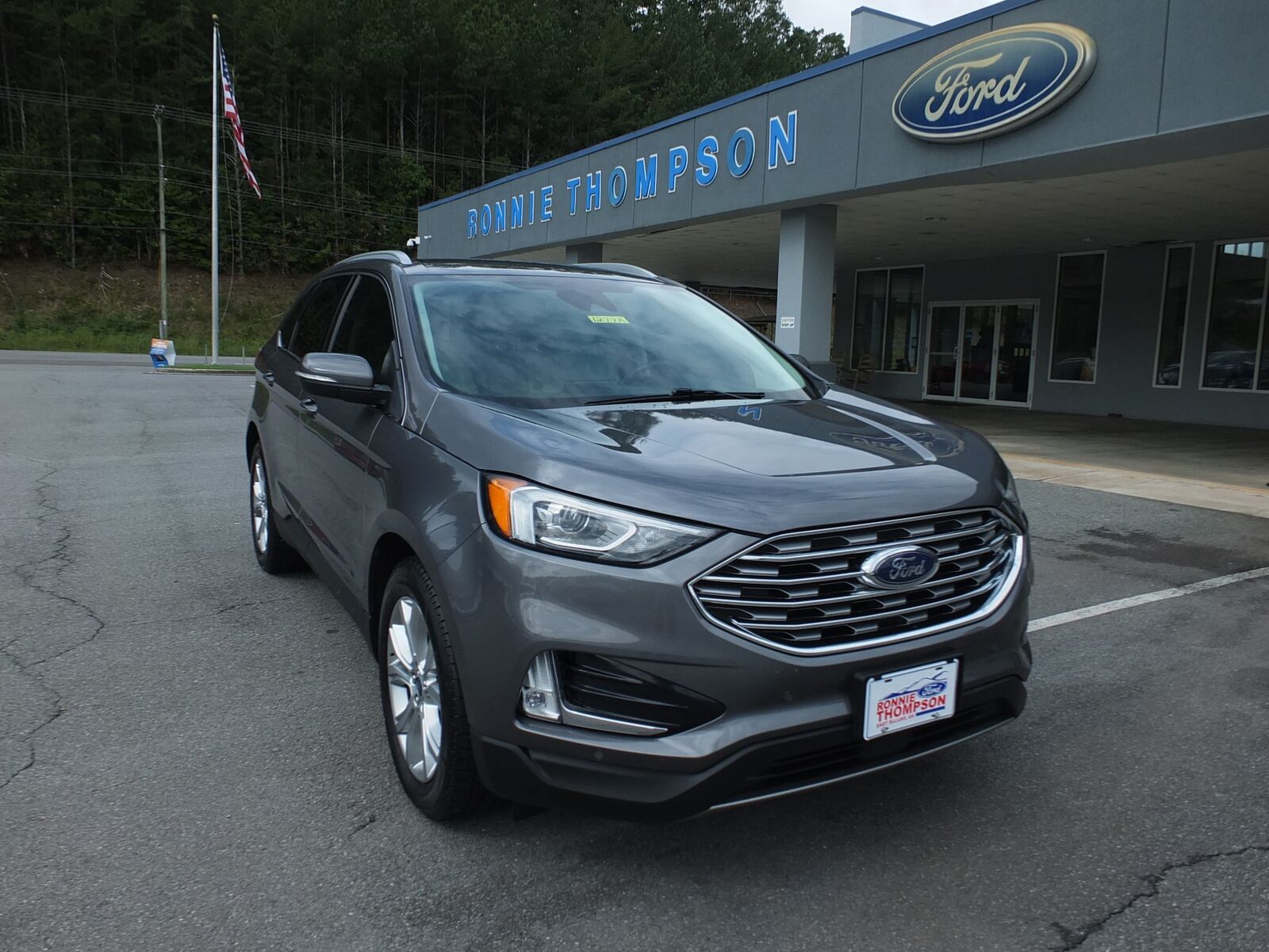 2021 FORD Edge