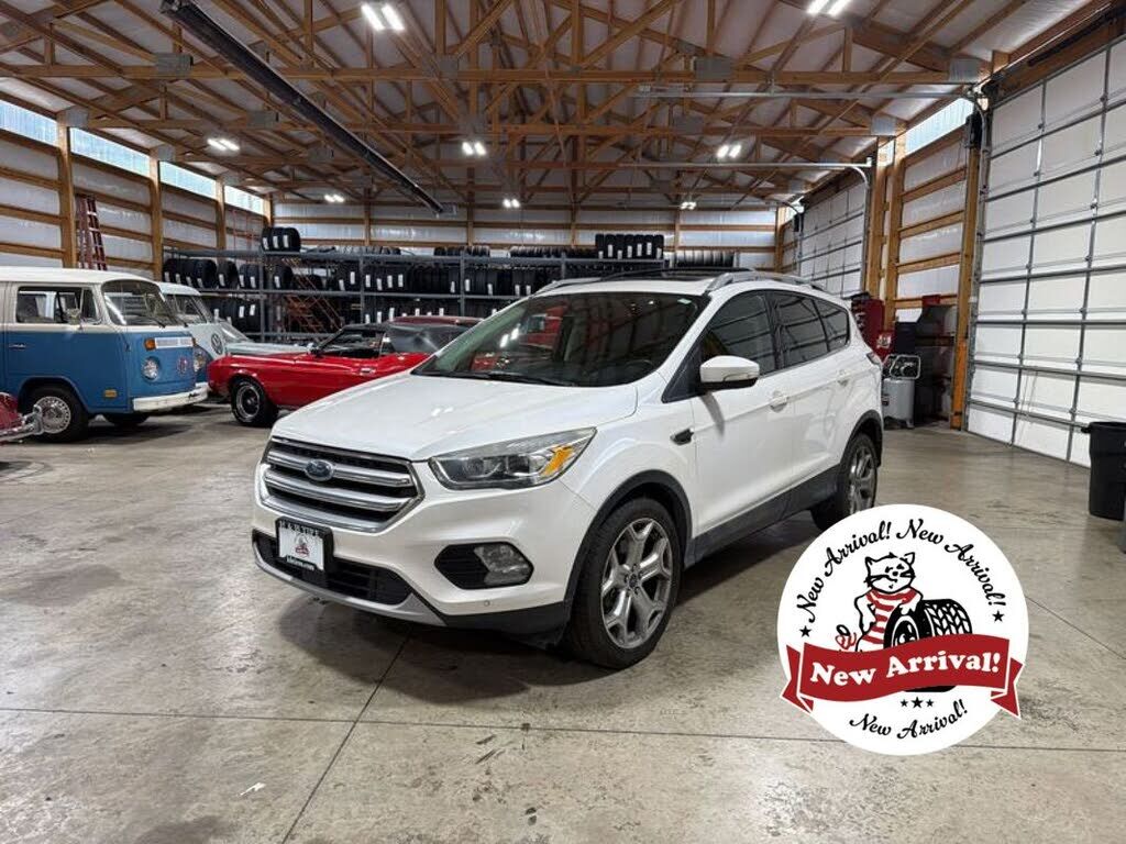 2017 FORD Escape