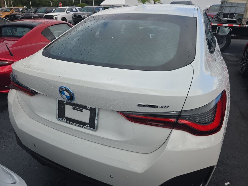 2024 BMW i4