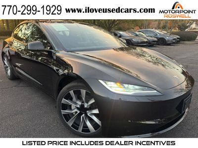 2024 TESLA Model 3