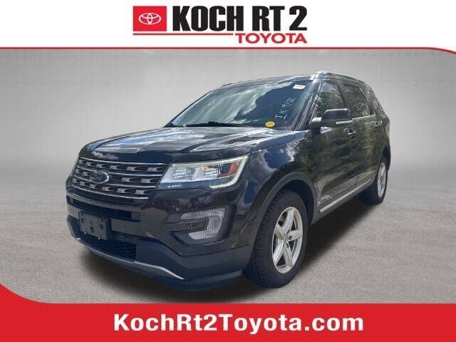 2017 FORD Explorer