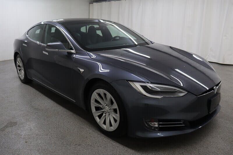 2017 TESLA Model S