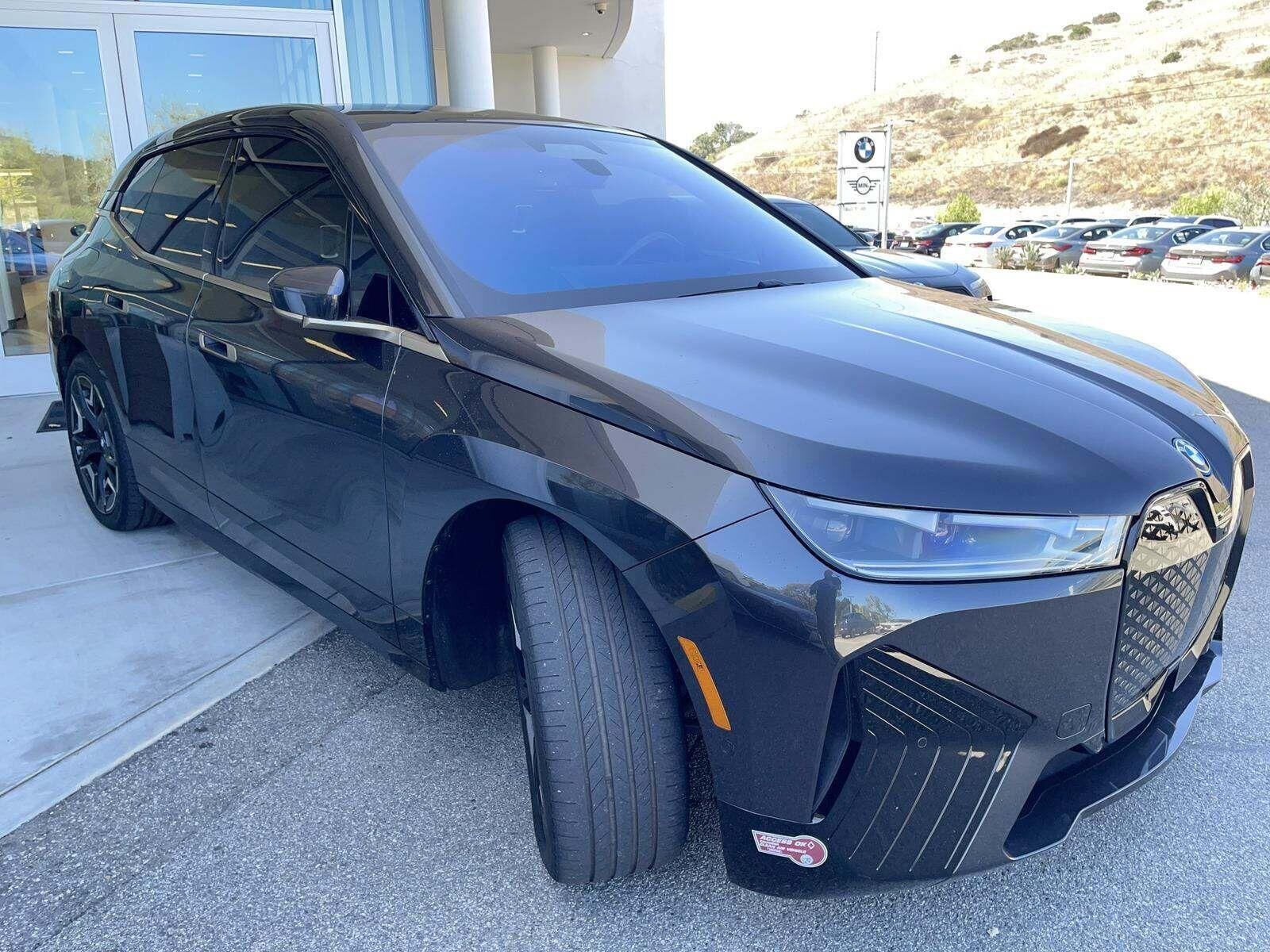 2023 BMW iX