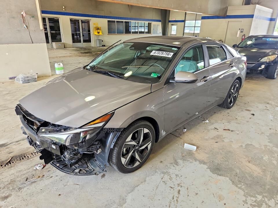 2023 HYUNDAI Elantra