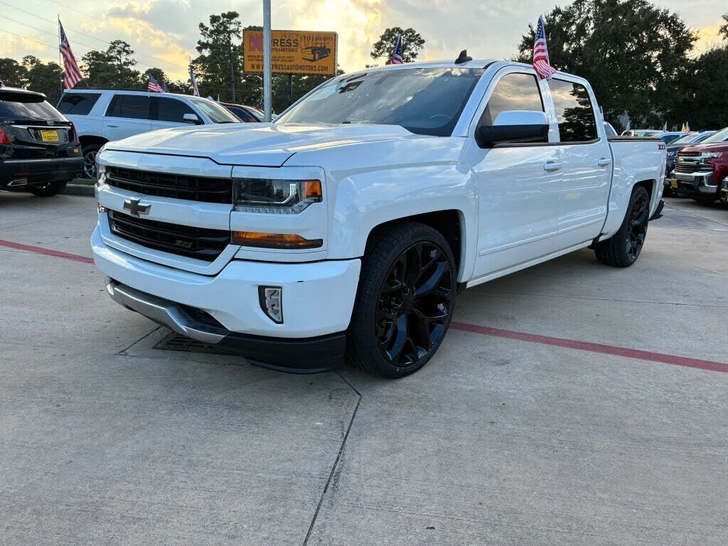 2018 CHEVROLET Silverado