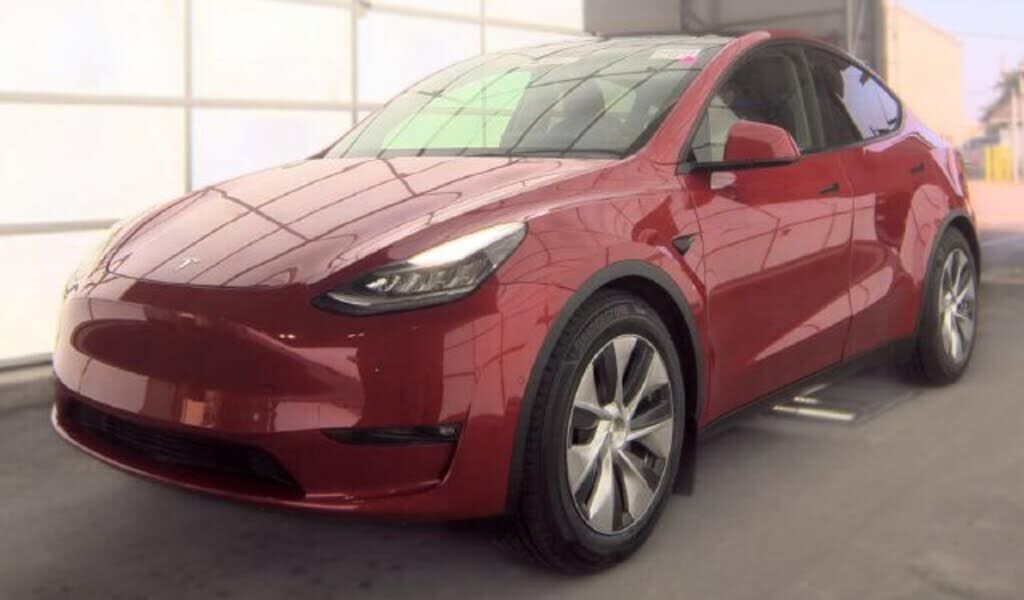 2021 TESLA Model Y