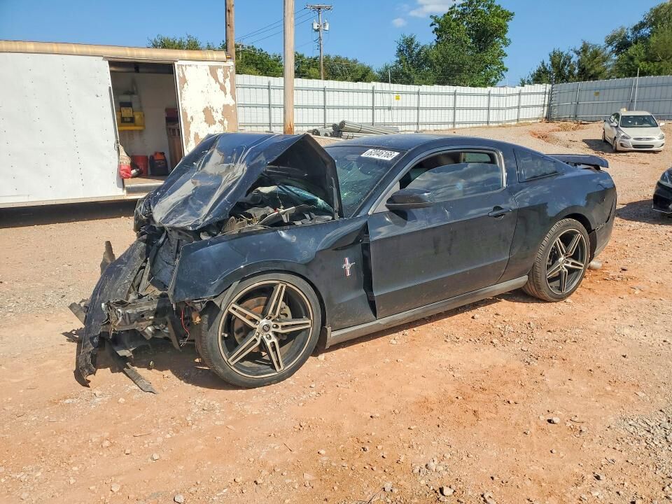 2011 FORD Mustang
